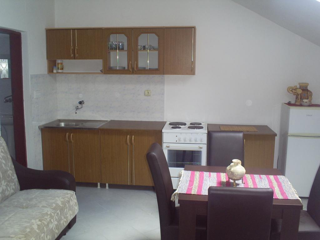 Apartmani Dado Улцинь Экстерьер фото