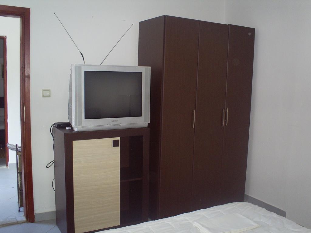 Apartmani Dado Улцинь Экстерьер фото