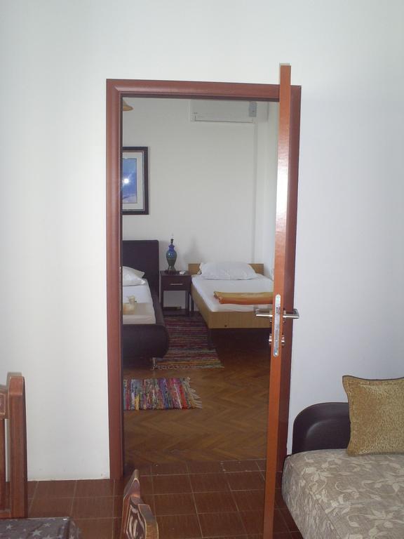 Apartmani Dado Улцинь Экстерьер фото