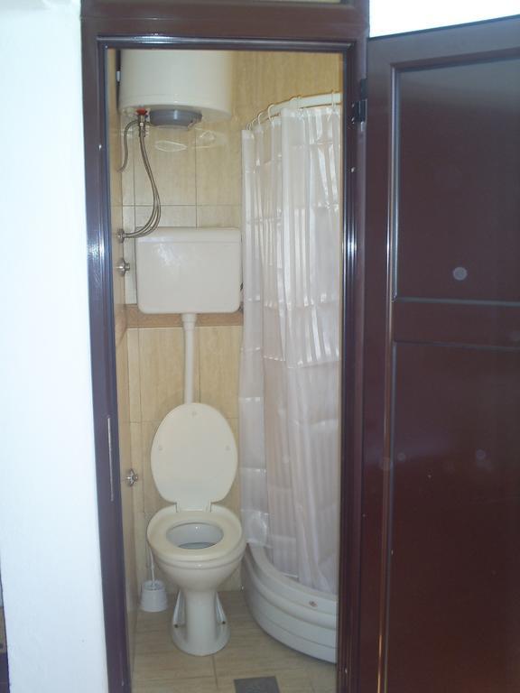 Apartmani Dado Улцинь Экстерьер фото