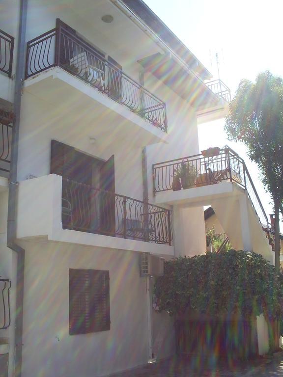 Apartmani Dado Улцинь Экстерьер фото
